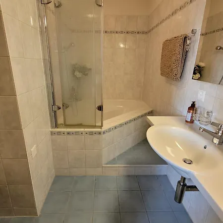 01 Le Grand Combin A * Champex-Lac